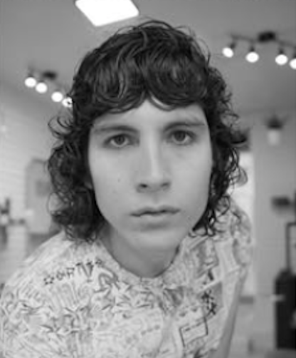 Corte de cabello rizado, La Estelar.